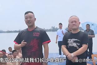 恐怖？！詹姆斯和这么多现役NBA教练打过球……